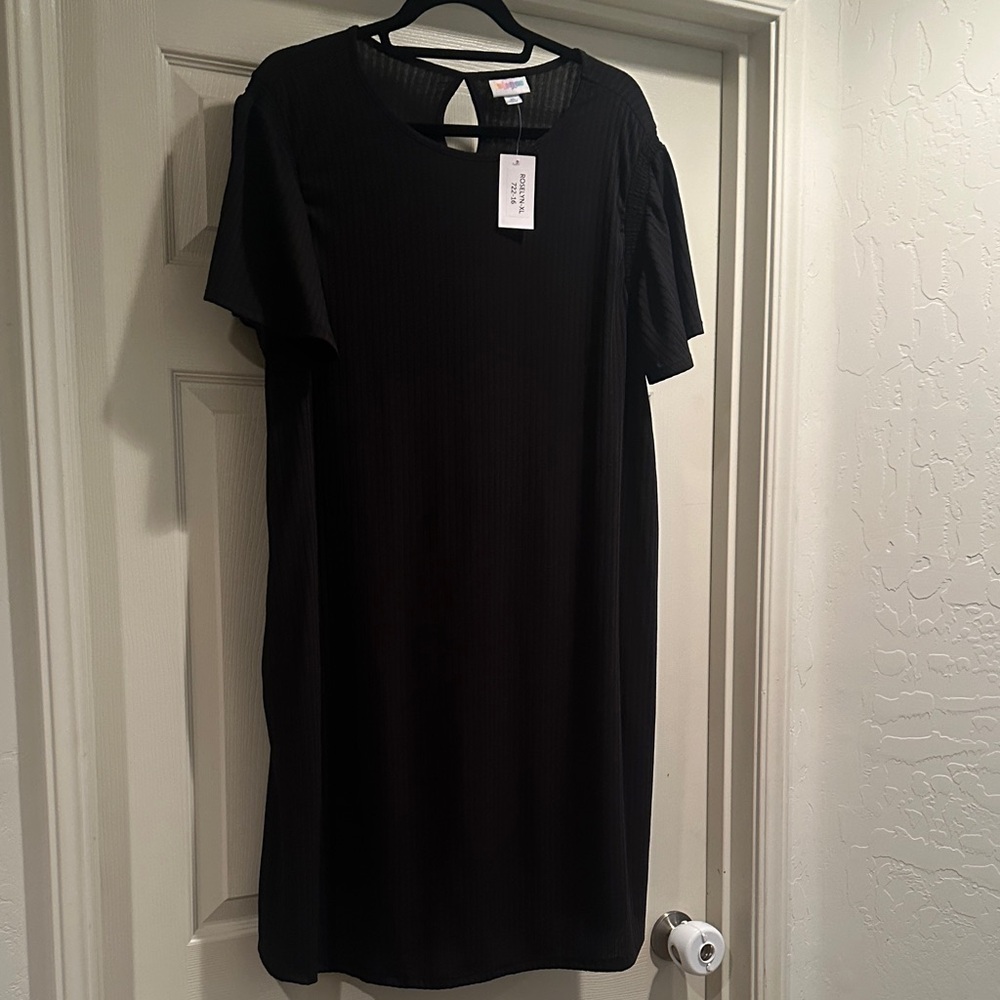 Lularoe Roselyn Black Short Sleeve Dress